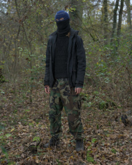 Eine Fotografie aus der kuenstlerischen Arbeit Fecher von Dennis Haustein. 